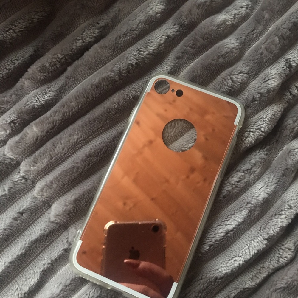 Rose gold mirror iPhone 7 case